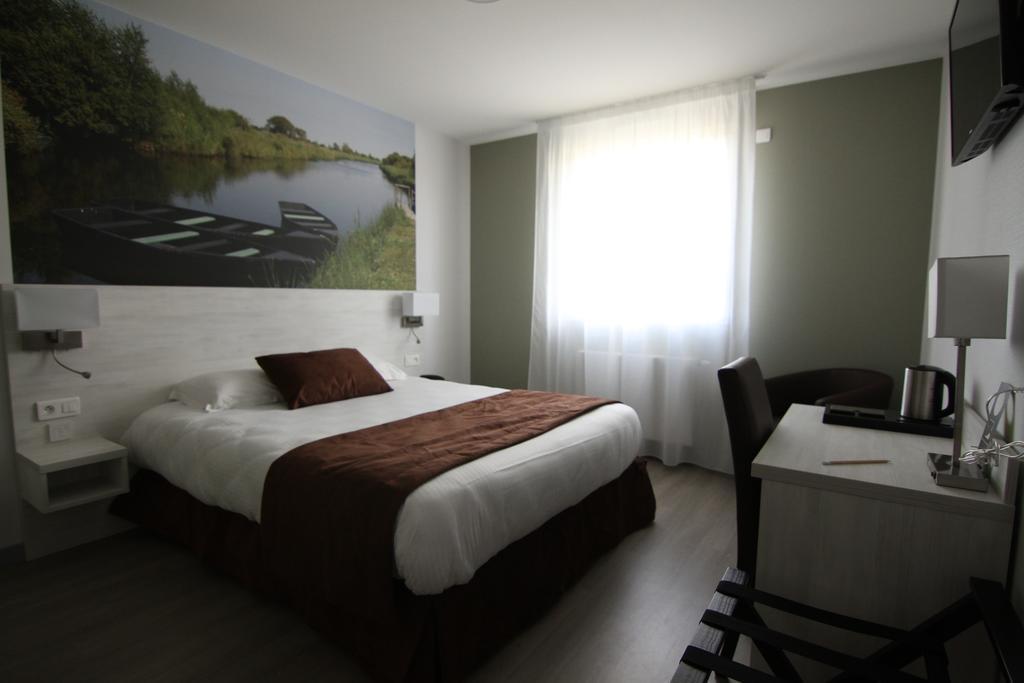 Logis Hotel - La Chambre D'Amiens Eksteriør bilde
